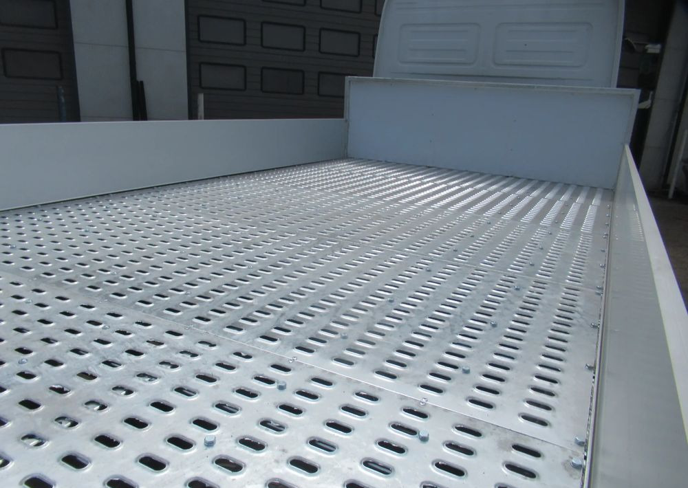 Mercedes-Benz Atego 1224 - Remorqueuse: photos 3 Mercedes-Benz Atego 1224 - Remorqueuse: photos 3