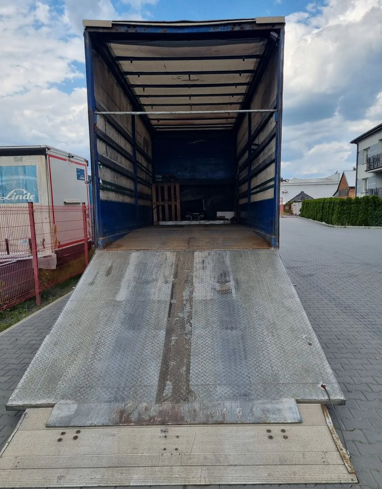 Mercedes-Benz Atego 1229 - Remorqueuse: photos 2 Mercedes-Benz Atego 1229 - Remorqueuse: photos 2