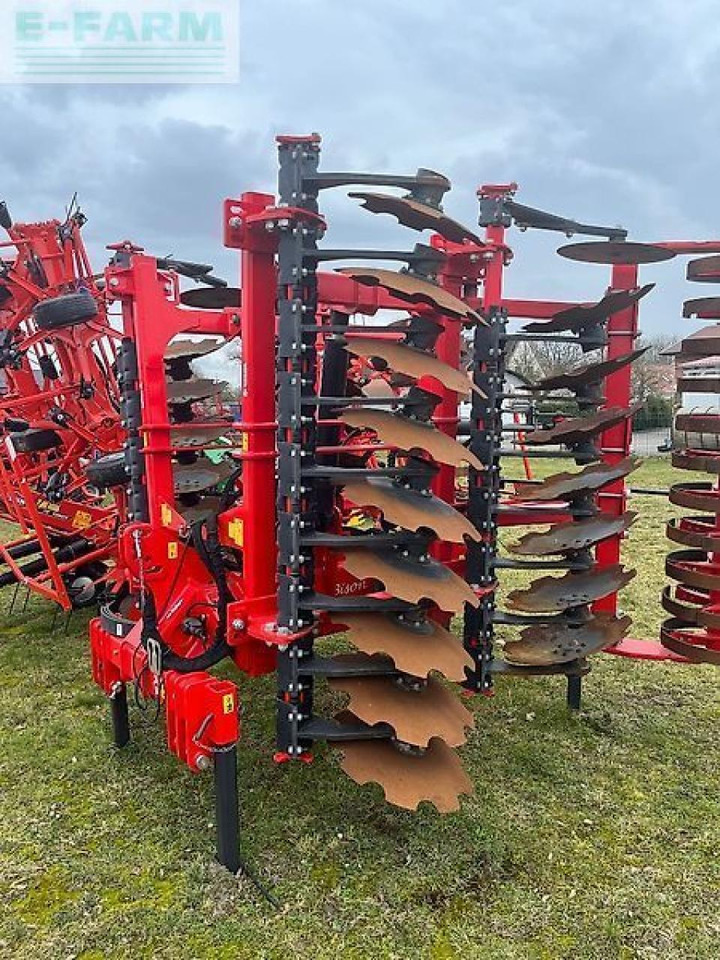 Akpil bison xl40 - Cover crop: photos 1 Akpil bison xl40 - Cover crop: photos 1