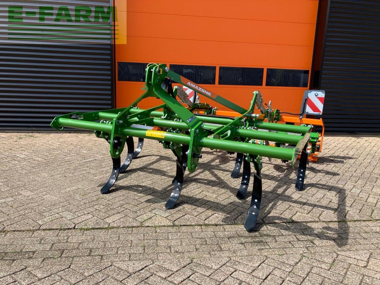 Amazone Cenio 3000 Special - Bineuse: photos 1 Amazone Cenio 3000 Special - Bineuse: photos 1