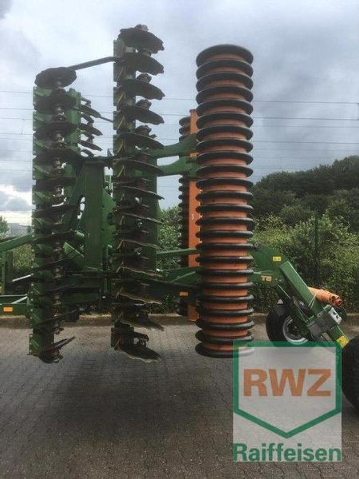 Amazone catros + 6001-2 - Cover crop: photos 1 Amazone catros + 6001-2 - Cover crop: photos 1