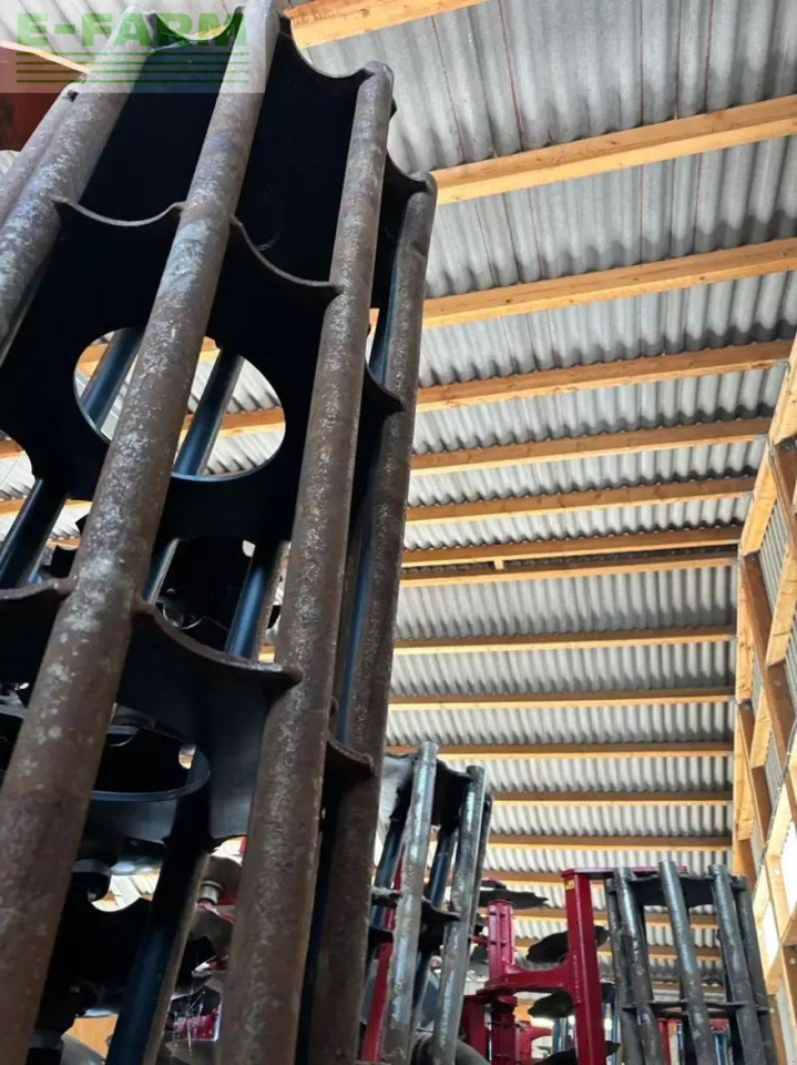 Amazone catros 7002 pro + - Cover crop: photos 4 Amazone catros 7002 pro + - Cover crop: photos 4