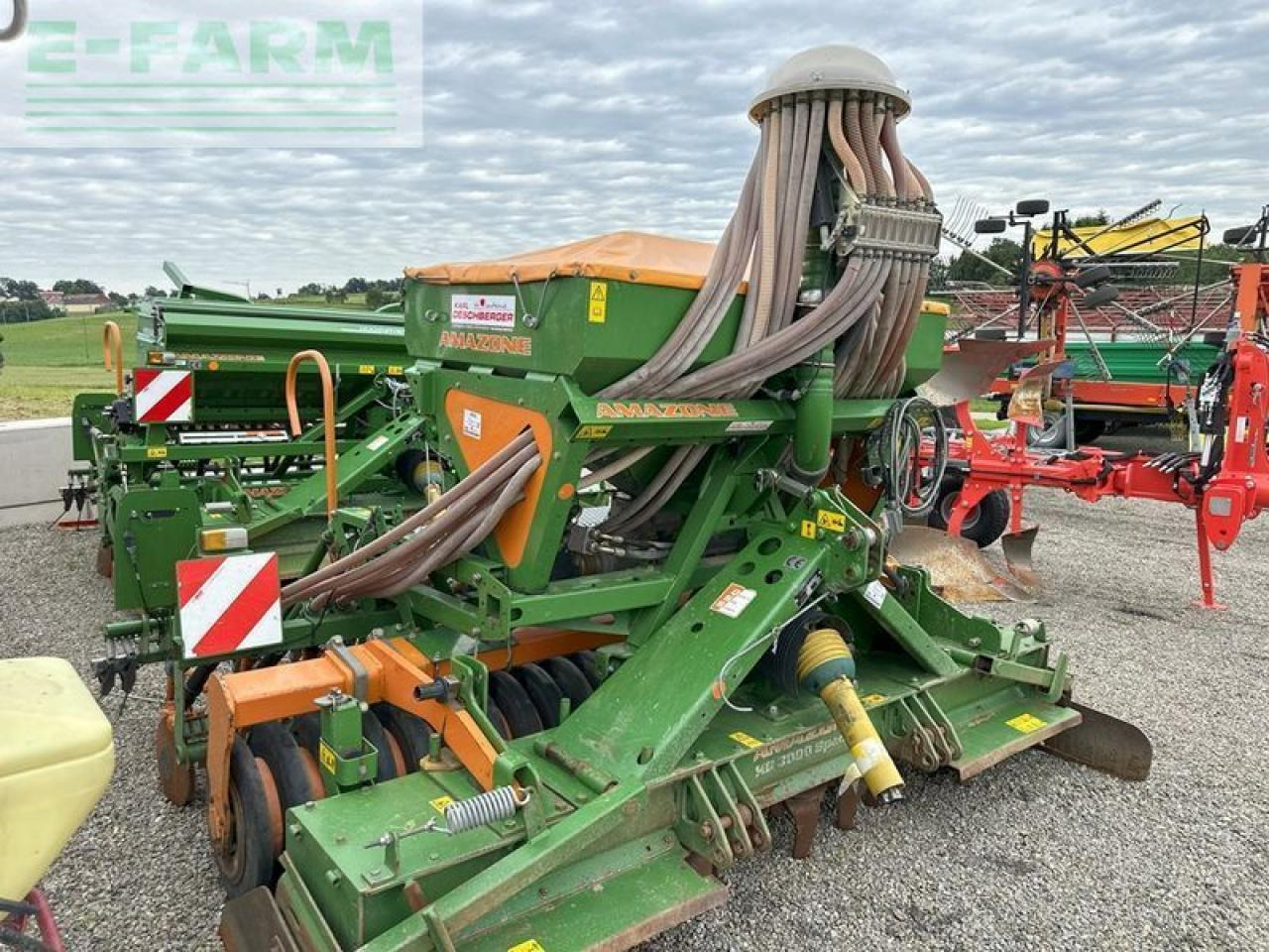 Amazone kg 3000 / ad-p 303 säkombination pneum. - Combiné de semis: photos 2 Amazone kg 3000 / ad-p 303 säkombination pneum. - Combiné de semis: photos 2