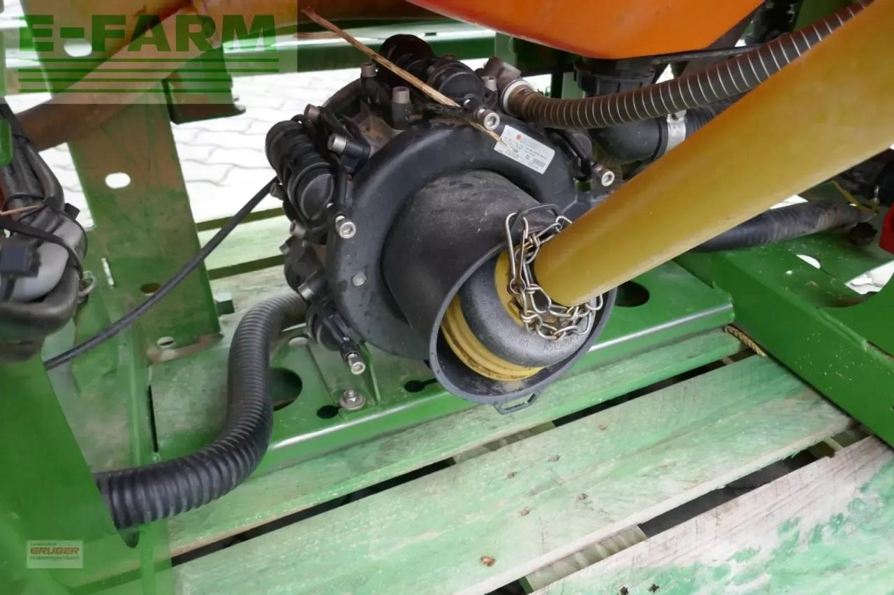 Amazone uf 1201 - Pulvérisateur traîné: photos 4 Amazone uf 1201 - Pulvérisateur traîné: photos 4