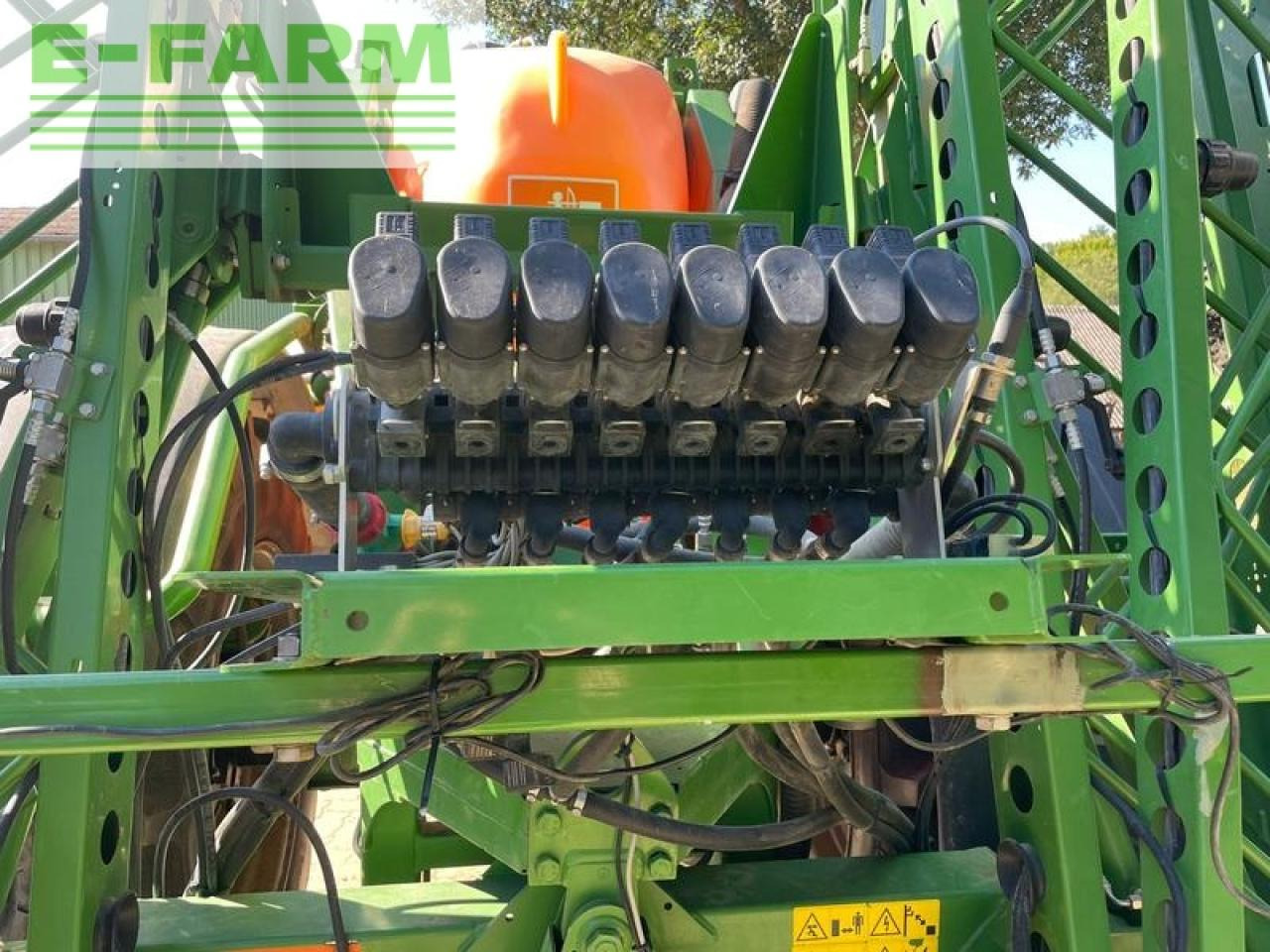 Amazone ux 4200 special - Pulvérisateur traîné: photos 3 Amazone ux 4200 special - Pulvérisateur traîné: photos 3