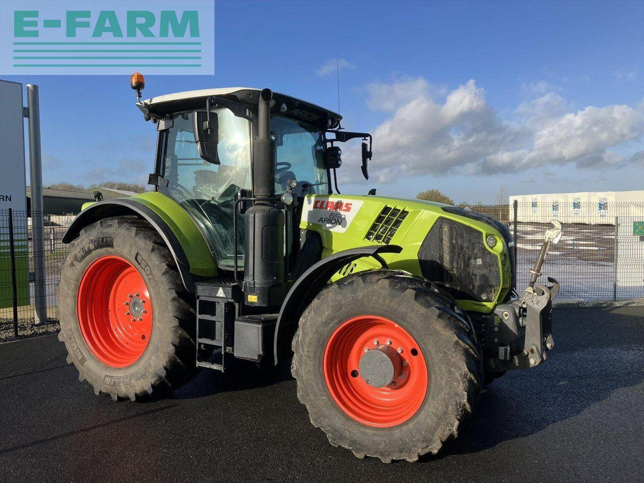 CLAAS ARION 650 CEBIS - Tracteur agricole: photos 1 CLAAS ARION 650 CEBIS - Tracteur agricole: photos 1