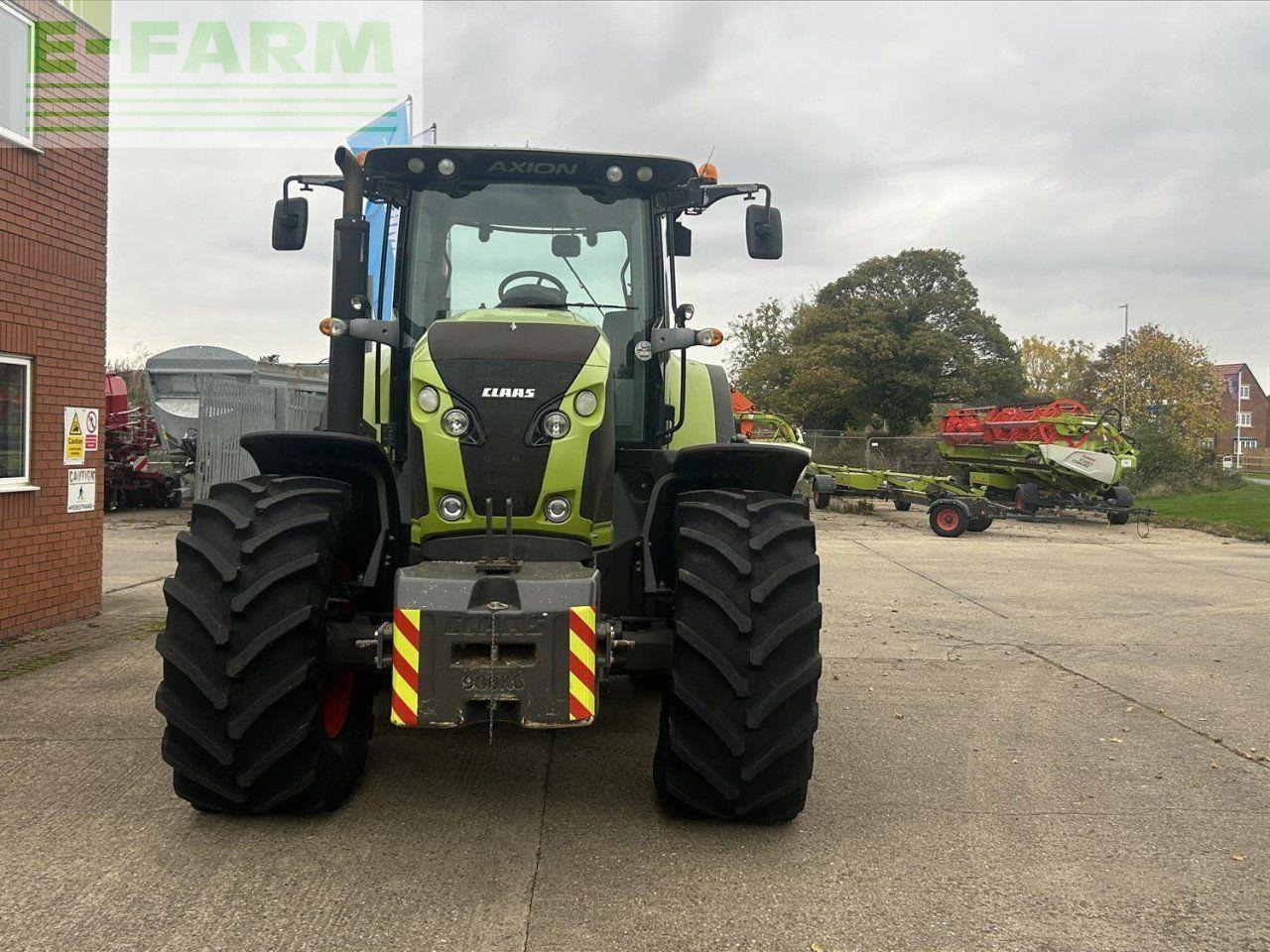 CLAAS AXION 830 - Tracteur agricole: photos 2 CLAAS AXION 830 - Tracteur agricole: photos 2