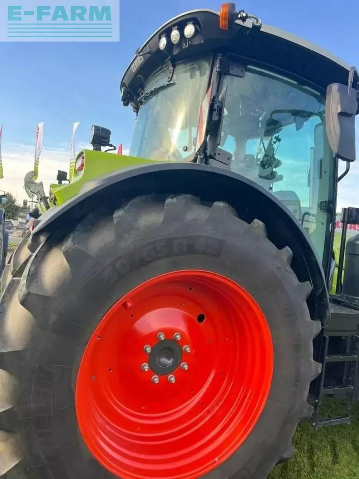 Tracteur agricole CLAAS: photos 21