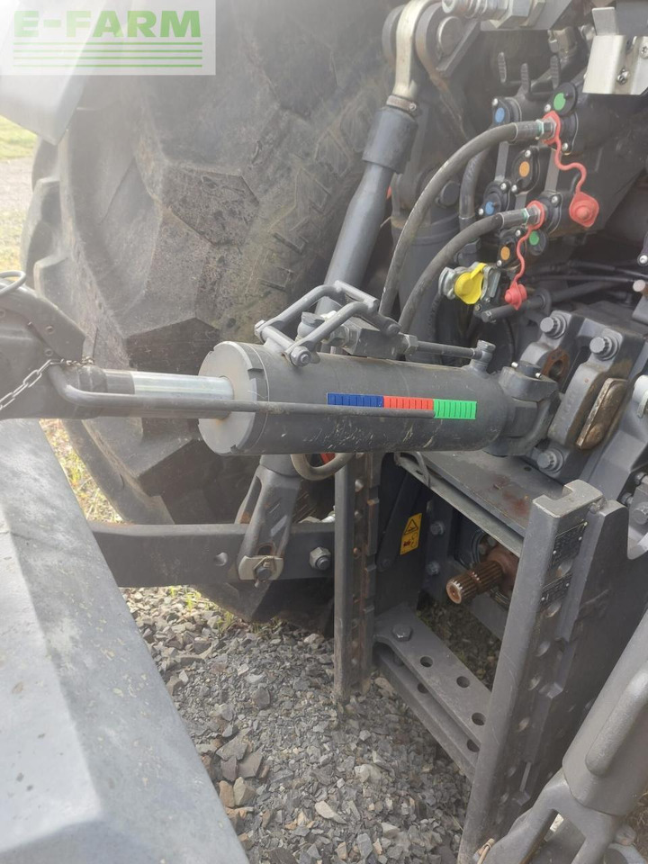 Tracteur agricole CLAAS Axion 960: photos 8