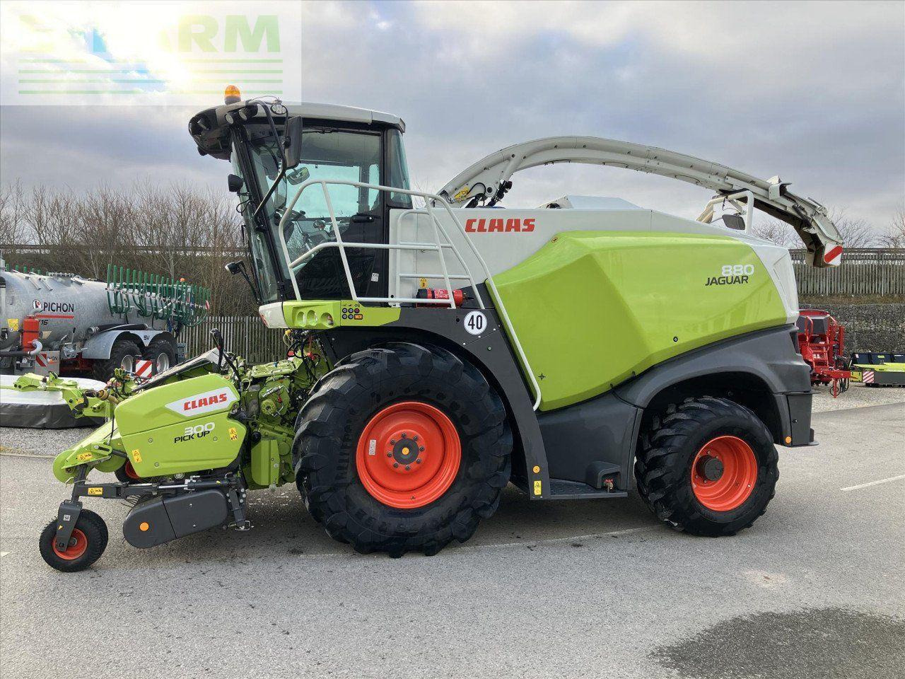 CLAAS JAGUAR 880 4WD - Ensileuse: photos 1 CLAAS JAGUAR 880 4WD - Ensileuse: photos 1