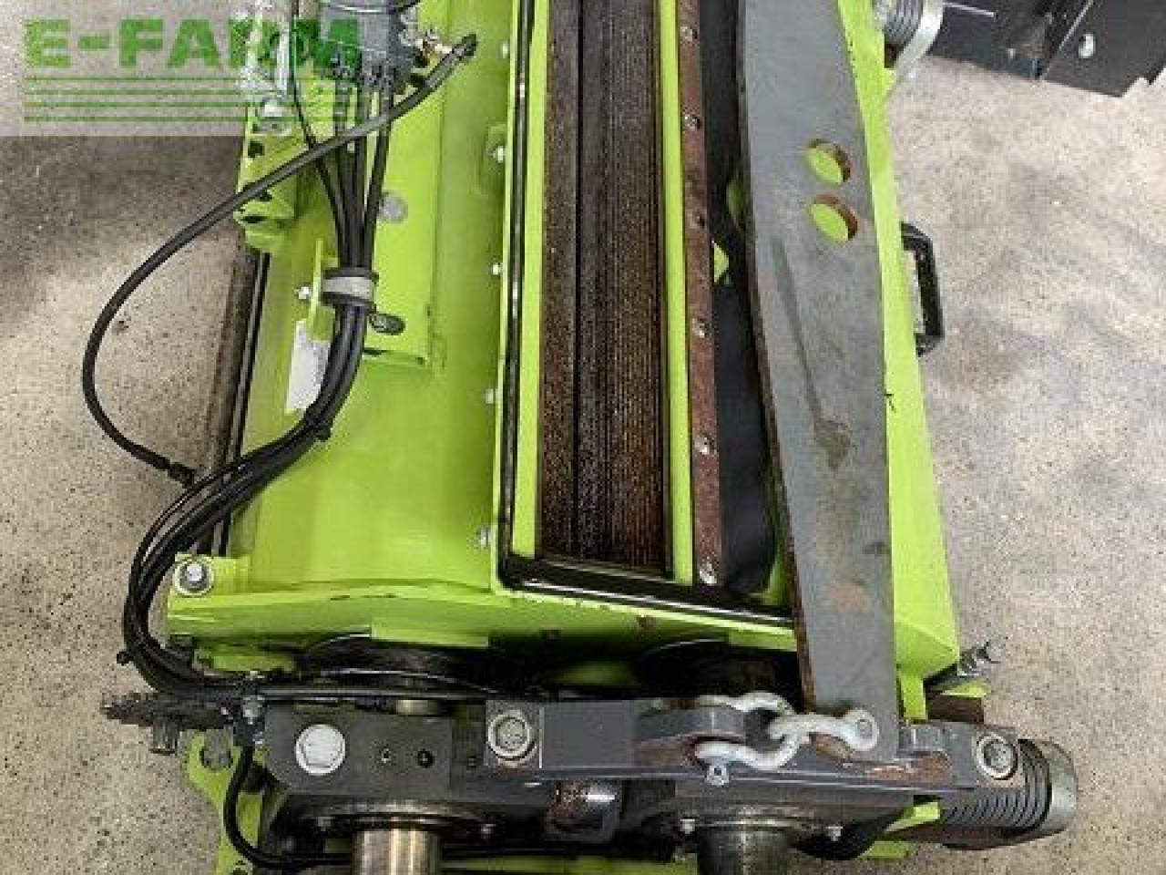 CLAAS JAGUAR 880 4WD - Ensileuse: photos 3 CLAAS JAGUAR 880 4WD - Ensileuse: photos 3