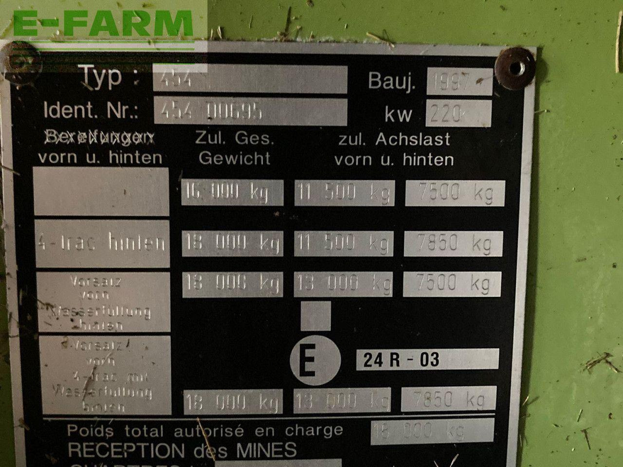 CLAAS LEXION 460 C/W C660 CUTTERBAR (70001118) - Moissonneuse-batteuse: photos 3 CLAAS LEXION 460 C/W C660 CUTTERBAR (70001118) - Moissonneuse-batteuse: photos 3