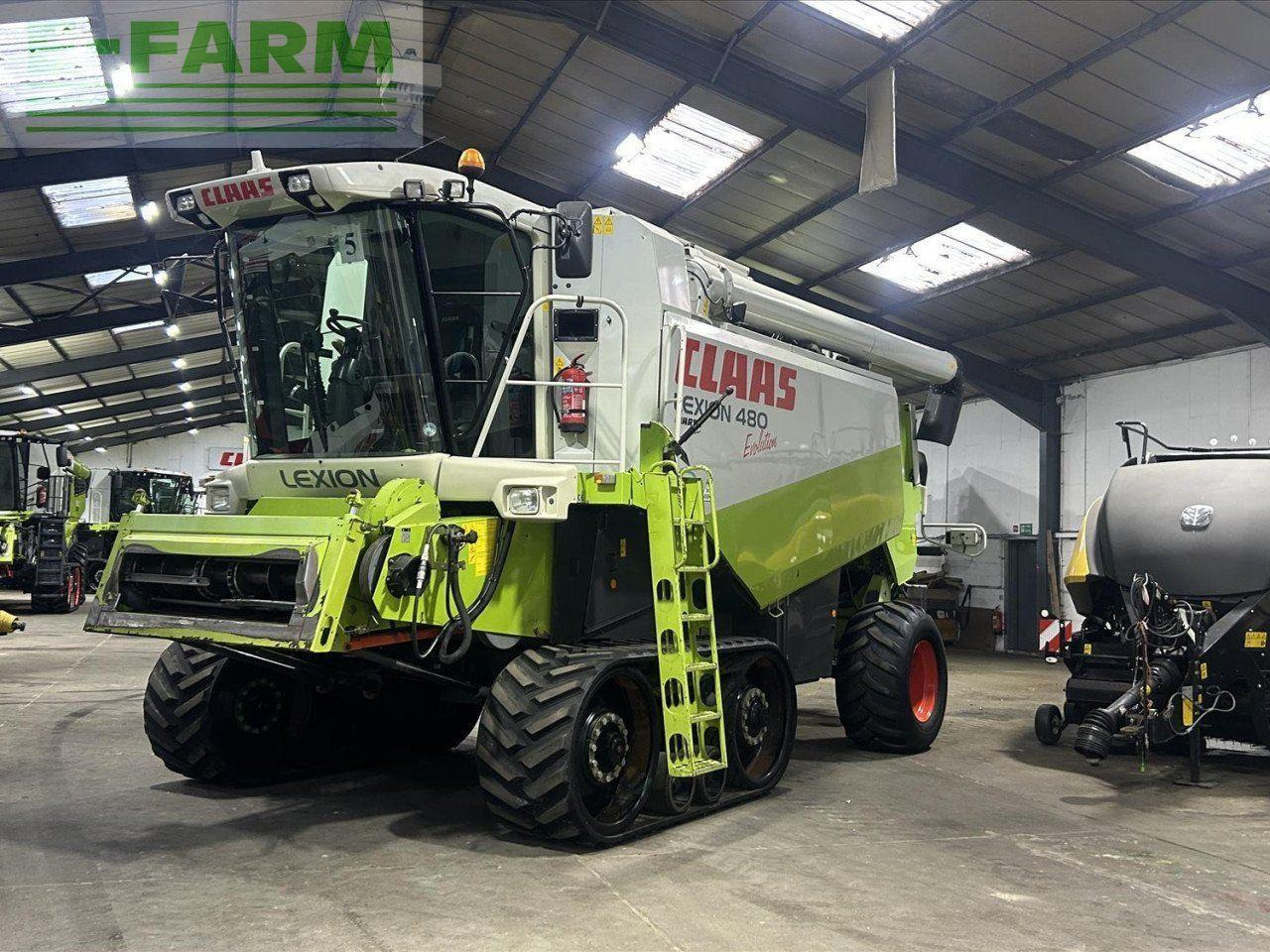 CLAAS LEXION 480 EVOLUTION TT - Moissonneuse-batteuse: photos 2 CLAAS LEXION 480 EVOLUTION TT - Moissonneuse-batteuse: photos 2