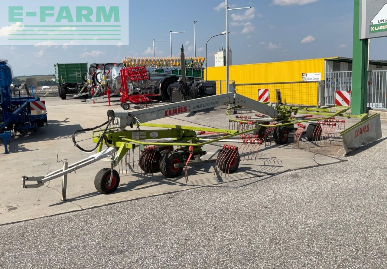 CLAAS Liner 650 TWIN - Faneuse: photos 1 CLAAS Liner 650 TWIN - Faneuse: photos 1