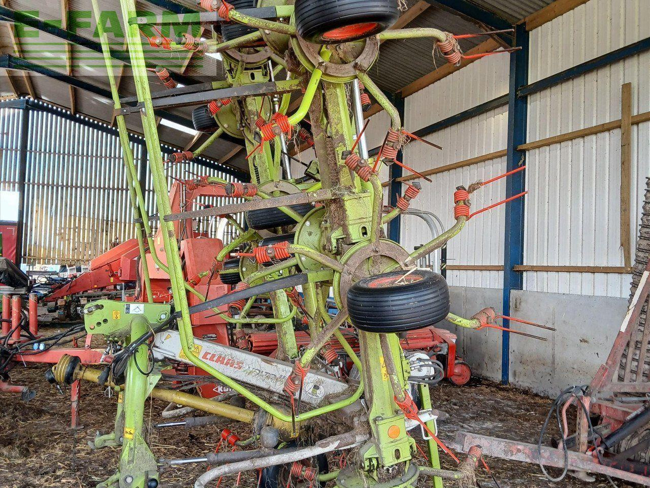 CLAAS VOLTO 1100 - Faneuse: photos 1 CLAAS VOLTO 1100 - Faneuse: photos 1