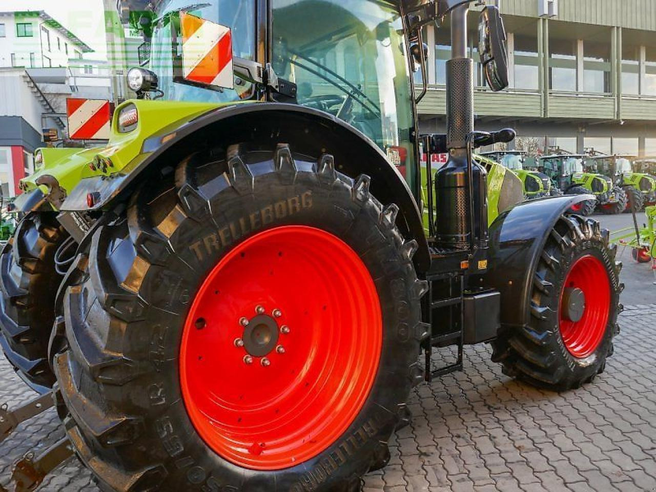 CLAAS arion 660 cmatic cebis CMATIC CEBIS - Tracteur agricole: photos 5 CLAAS arion 660 cmatic cebis CMATIC CEBIS - Tracteur agricole: photos 5