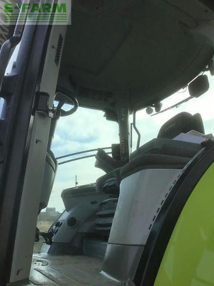 CLAAS axion 810 - Tracteur agricole: photos 5 CLAAS axion 810 - Tracteur agricole: photos 5