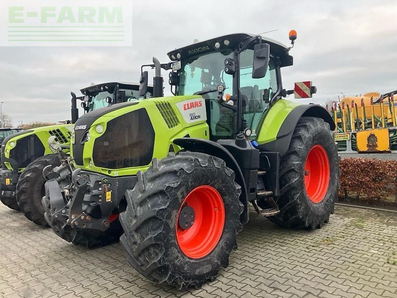 CLAAS axion 810 cis+ cm - Tracteur agricole: photos 3 CLAAS axion 810 cis+ cm - Tracteur agricole: photos 3