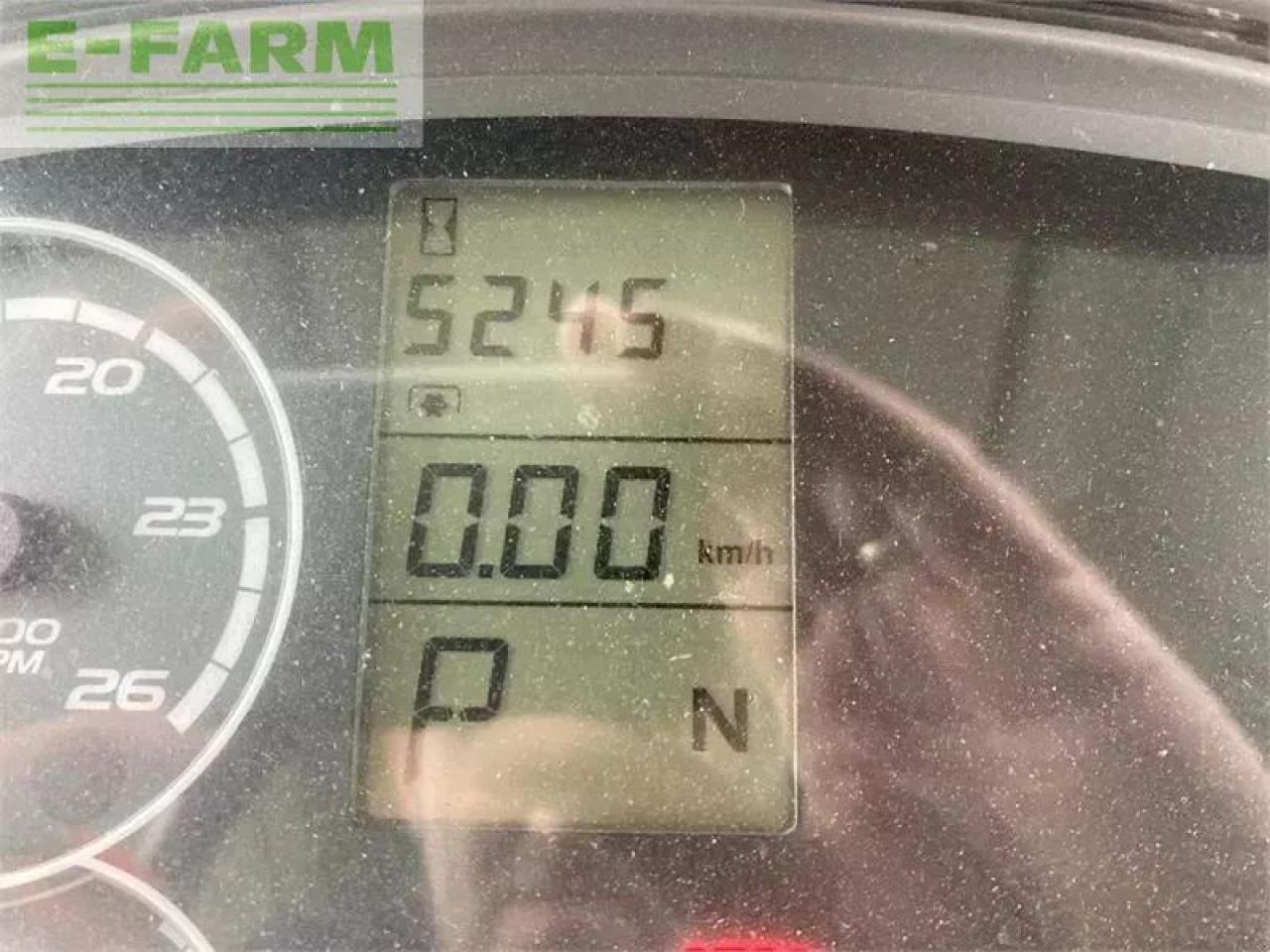 Tracteur agricole CLAAS axion 820 cmatic CMATIC: photos 6