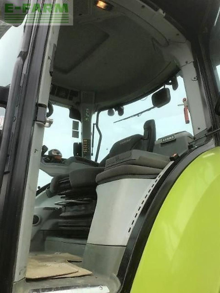 Tracteur agricole CLAAS axion 830: photos 6