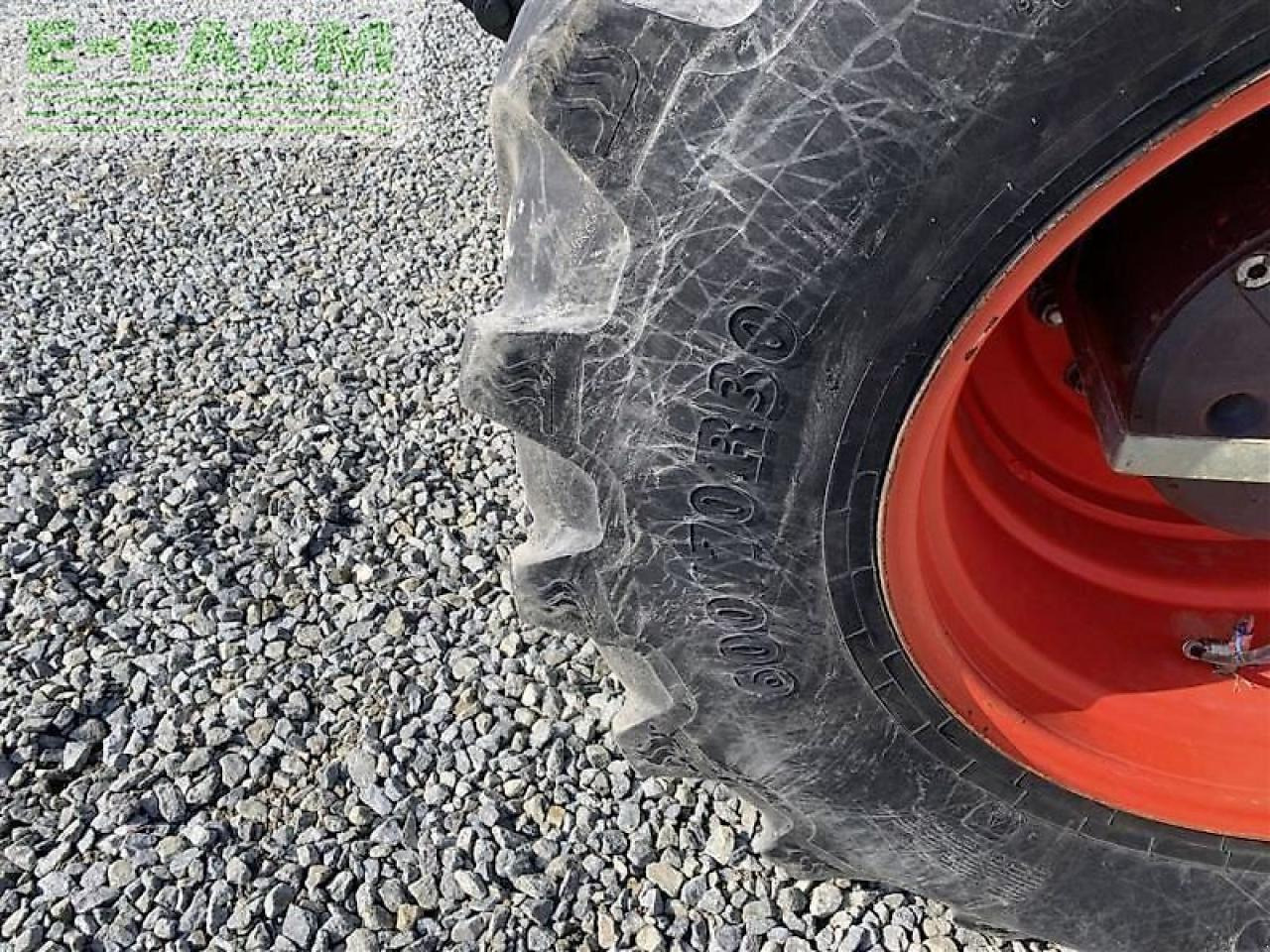 Tracteur agricole CLAAS axion 850 cebis: photos 19 Tracteur agricole CLAAS axion 850 cebis: photos 19