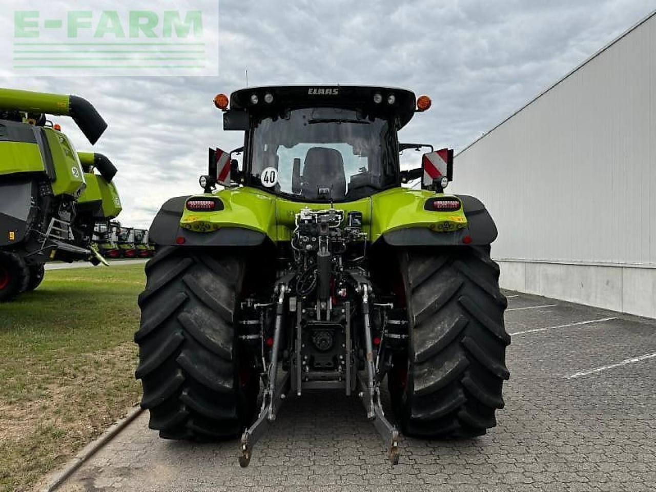 CLAAS axion 870 - Tracteur agricole: photos 4 CLAAS axion 870 - Tracteur agricole: photos 4