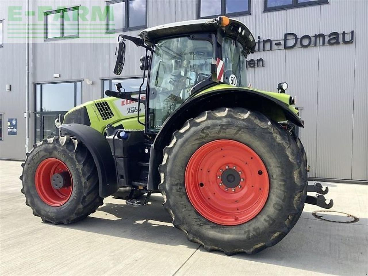 CLAAS axion 870 cmatic cebis CMATIC CEBIS - Tracteur agricole: photos 2 CLAAS axion 870 cmatic cebis CMATIC CEBIS - Tracteur agricole: photos 2