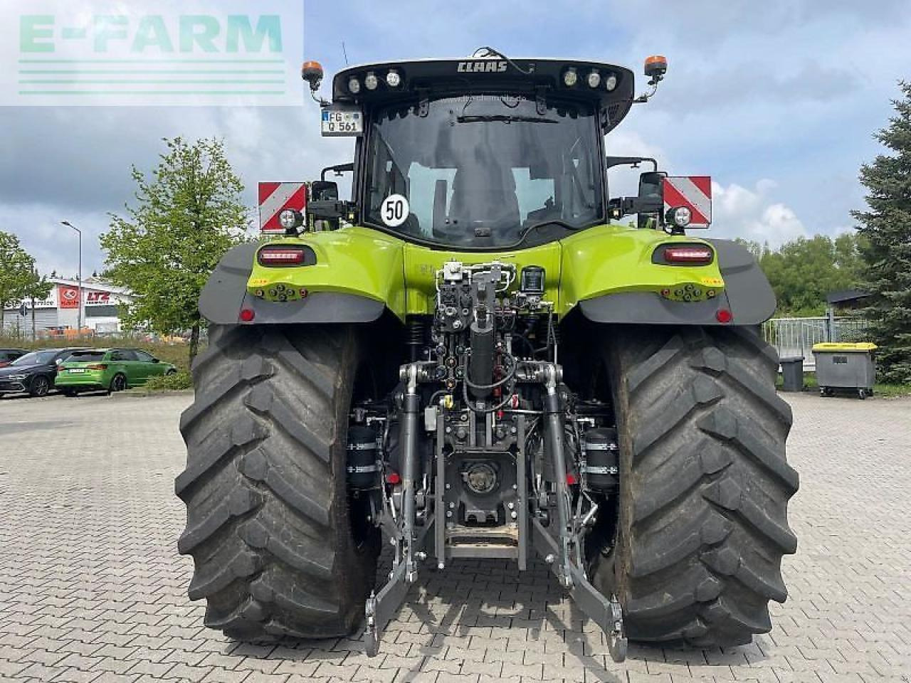 CLAAS axion 870 cmatic - stage v CMATIC - Tracteur agricole: photos 4 CLAAS axion 870 cmatic - stage v CMATIC - Tracteur agricole: photos 4