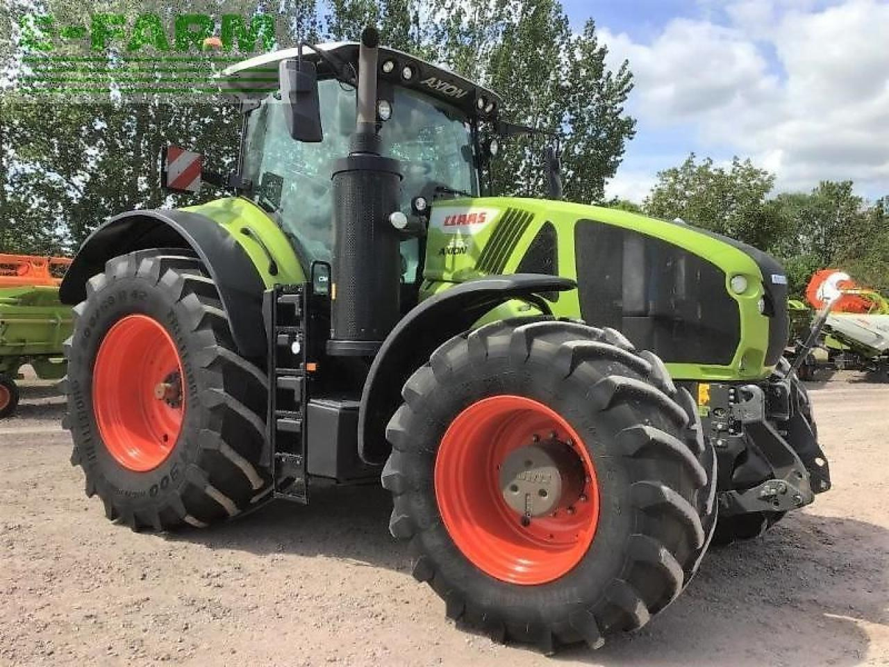 CLAAS axion 960 cebis - Tracteur agricole: photos 4 CLAAS axion 960 cebis - Tracteur agricole: photos 4