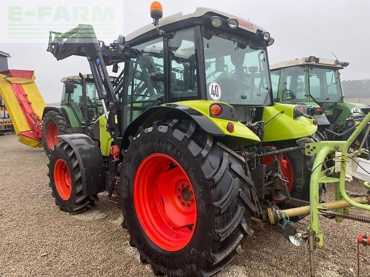 CLAAS axos 310c C - Tracteur agricole: photos 3 CLAAS axos 310c C - Tracteur agricole: photos 3