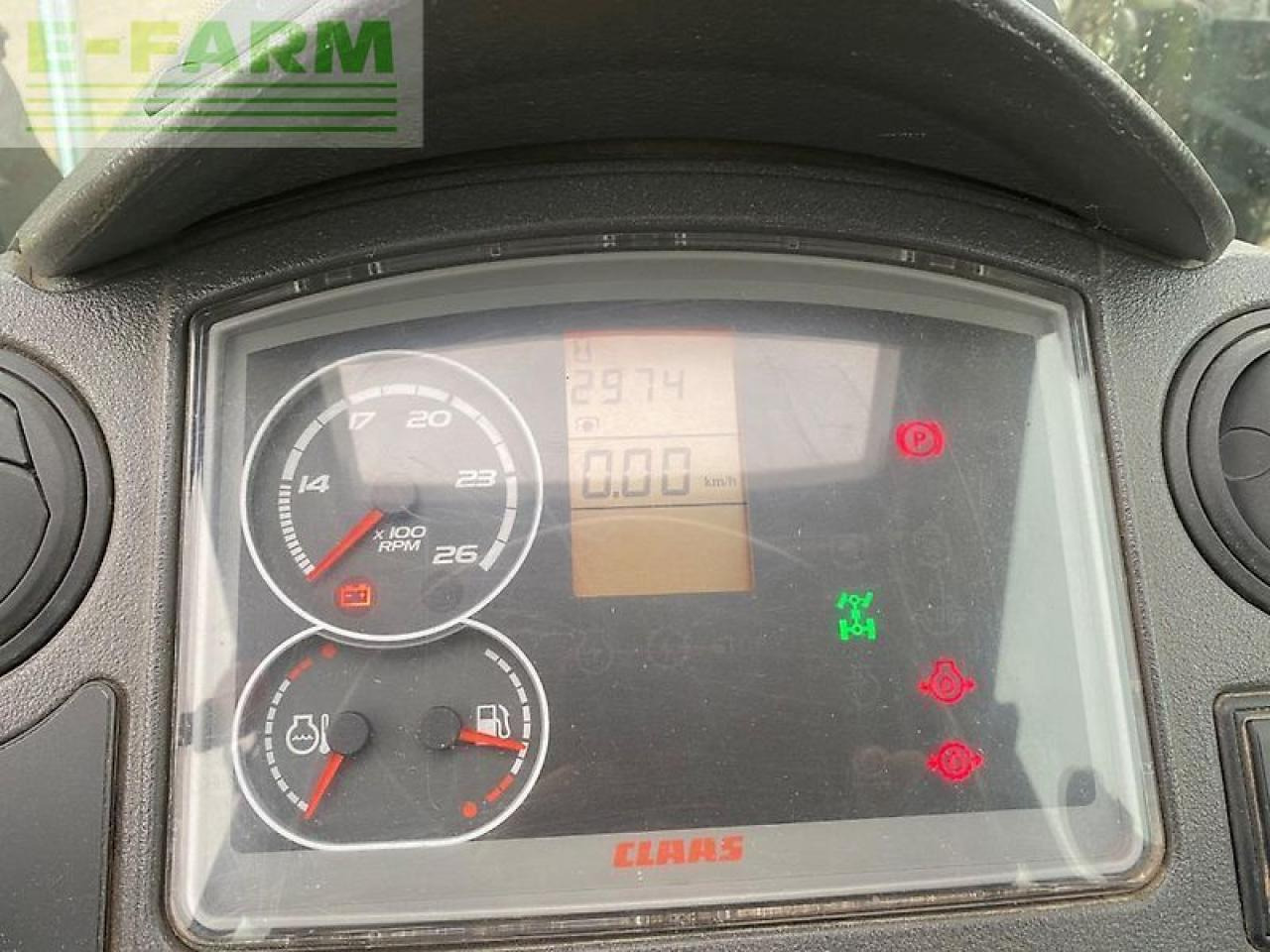 CLAAS axos 310c C - Tracteur agricole: photos 5 CLAAS axos 310c C - Tracteur agricole: photos 5