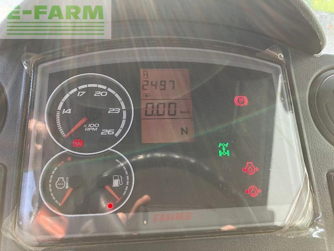 Tracteur agricole CLAAS axos 340 cx CX: photos 14