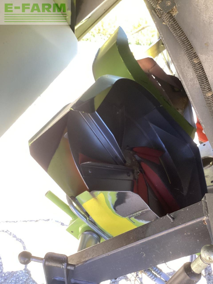 Moissonneuse-batteuse CLAAS lexion 470 evolution: photos 16 Moissonneuse-batteuse CLAAS lexion 470 evolution: photos 16