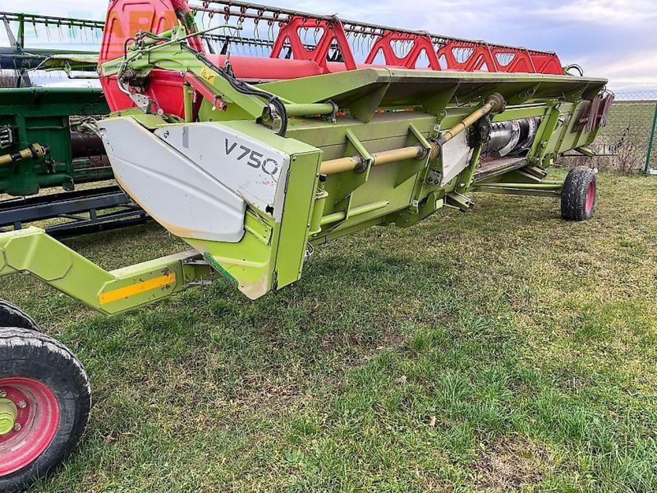 Moissonneuse-batteuse CLAAS lexion 570: photos 7 Moissonneuse-batteuse CLAAS lexion 570: photos 7