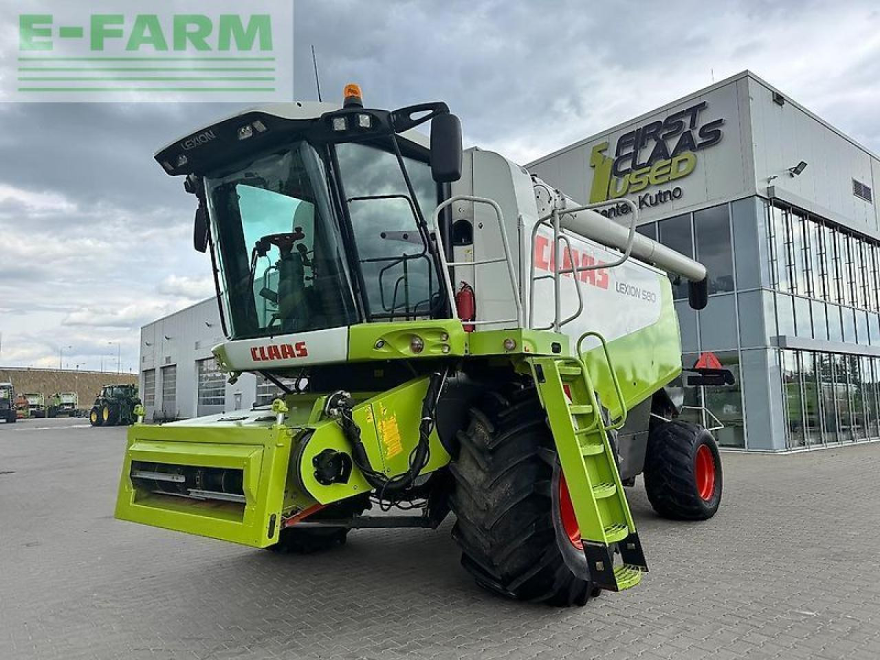 CLAAS lexion 580 - Moissonneuse-batteuse: photos 3 CLAAS lexion 580 - Moissonneuse-batteuse: photos 3