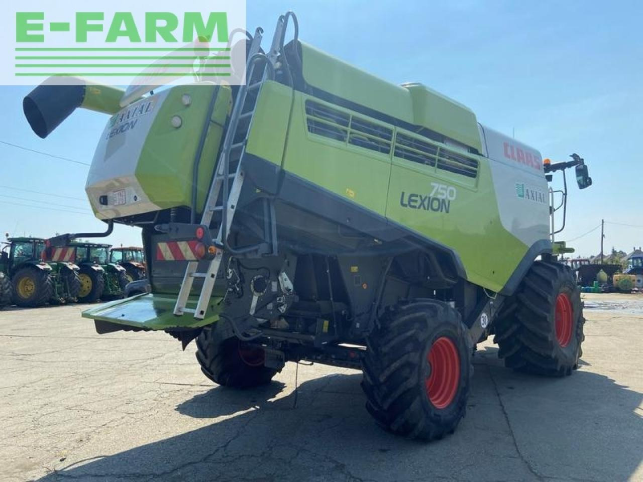 CLAAS lexion 750 - Moissonneuse-batteuse: photos 5 CLAAS lexion 750 - Moissonneuse-batteuse: photos 5