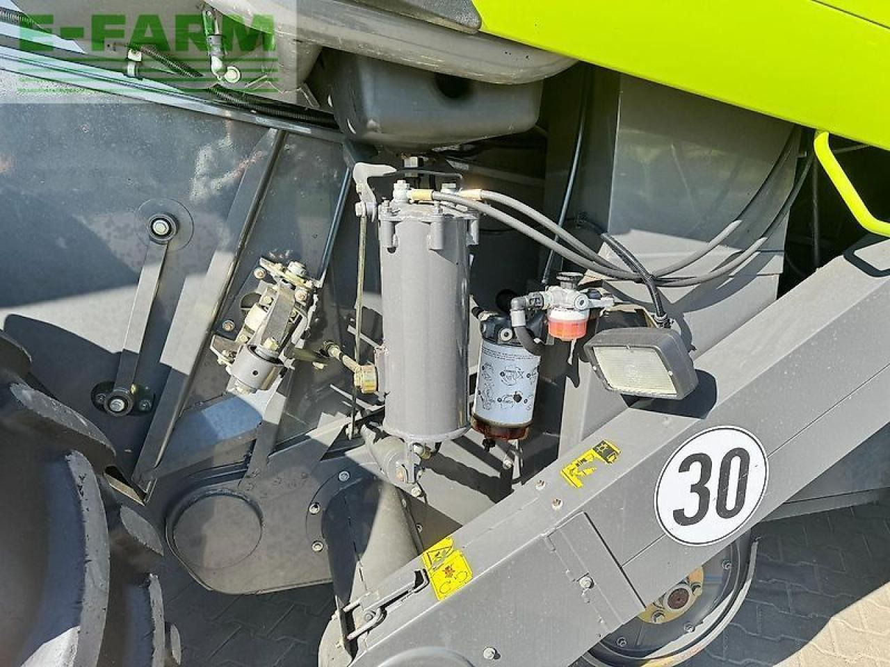 Moissonneuse-batteuse CLAAS lexion 780tt: photos 9