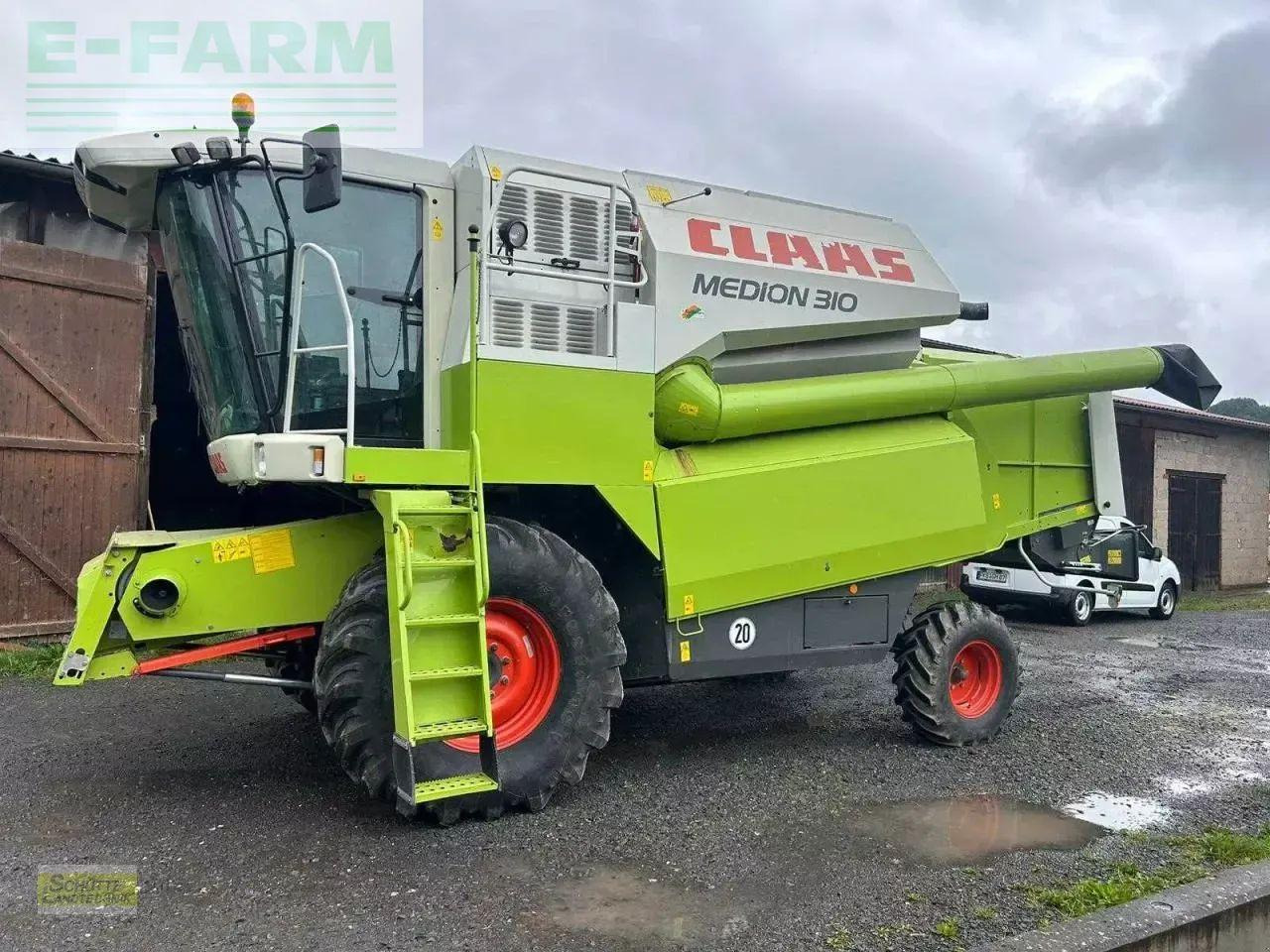 CLAAS medion 310 - Moissonneuse-batteuse: photos 1 CLAAS medion 310 - Moissonneuse-batteuse: photos 1