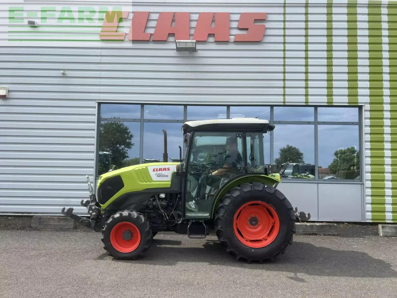 CLAAS nexos 230 vl VL - Tracteur agricole: photos 4 CLAAS nexos 230 vl VL - Tracteur agricole: photos 4