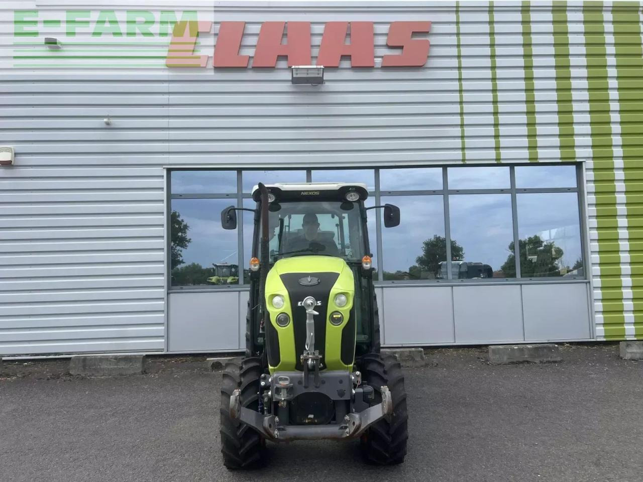 CLAAS nexos 230 vl VL - Tracteur agricole: photos 2 CLAAS nexos 230 vl VL - Tracteur agricole: photos 2