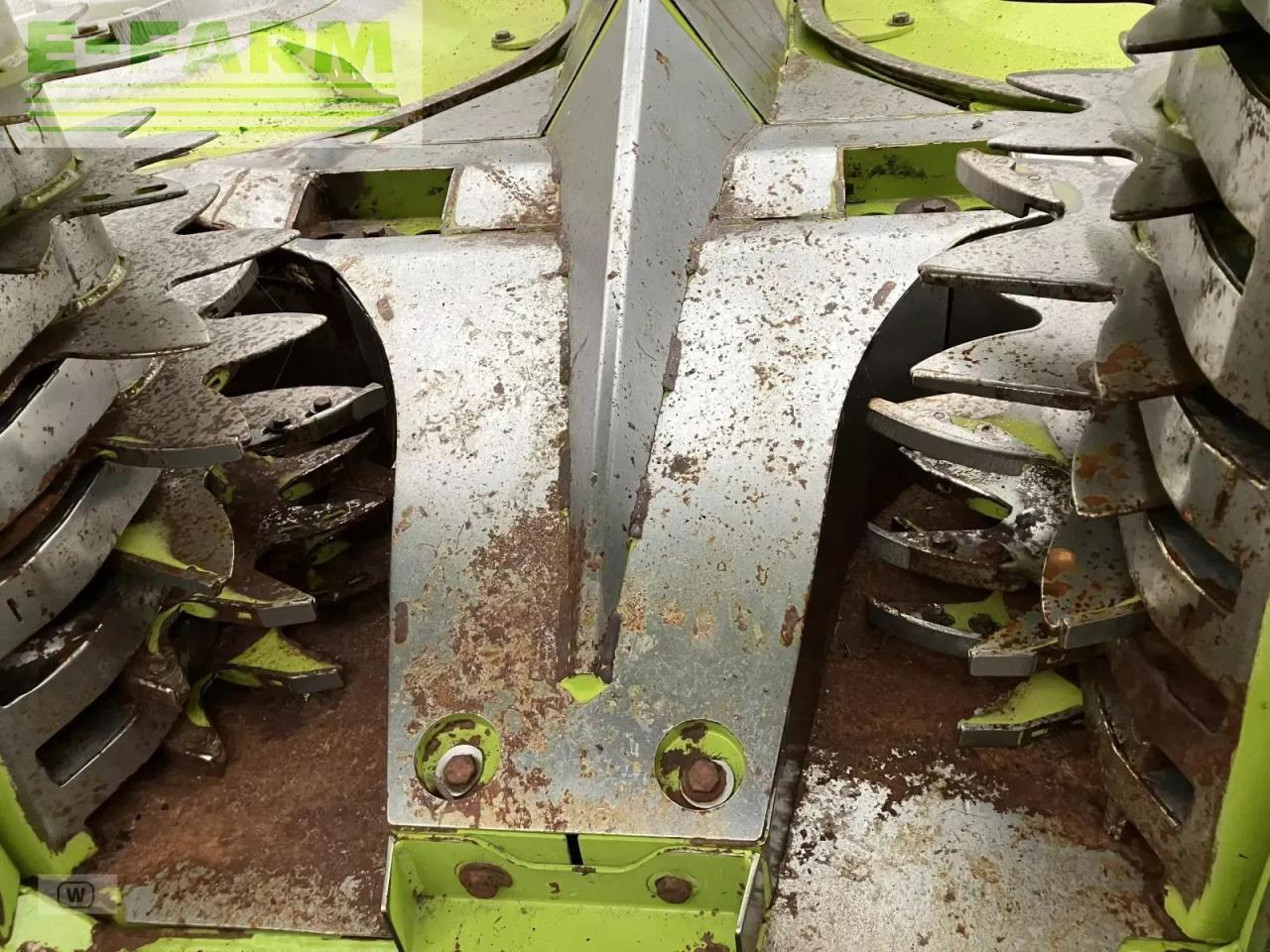 Cueilleur de maïs CLAAS orbis 750 ac: photos 9 Cueilleur de maïs CLAAS orbis 750 ac: photos 9