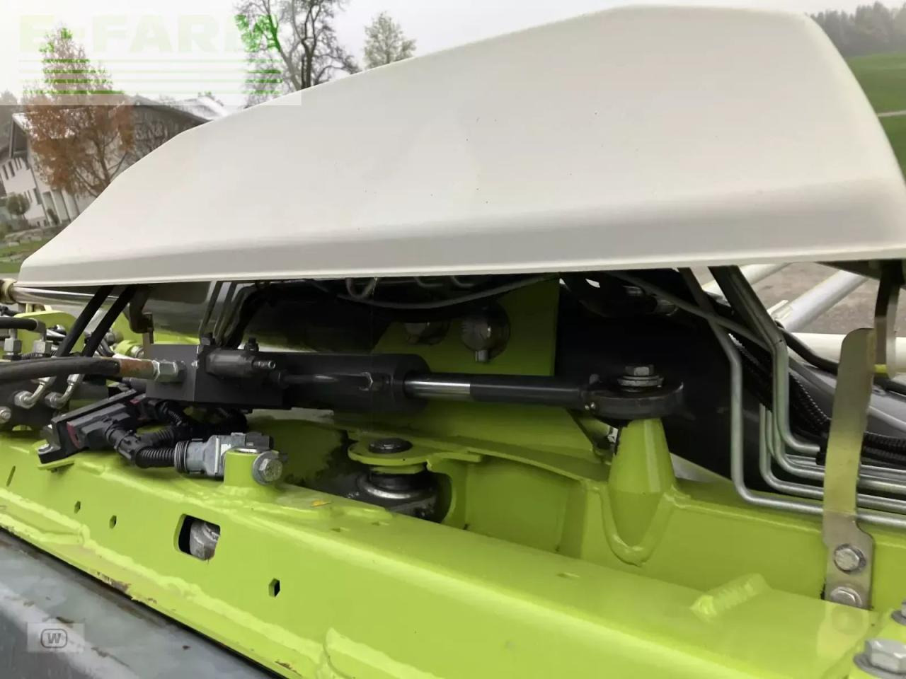 Cueilleur de maïs CLAAS orbis 750 ac: photos 8 Cueilleur de maïs CLAAS orbis 750 ac: photos 8