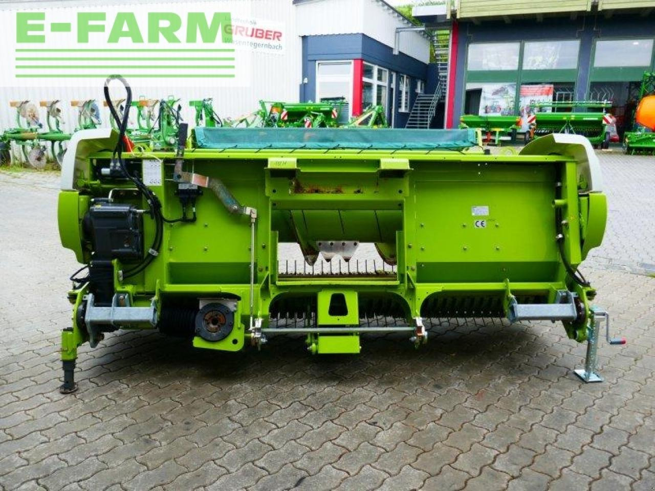 CLAAS pu 300 hd - Accessoire aux ensileuses: photos 3 CLAAS pu 300 hd - Accessoire aux ensileuses: photos 3