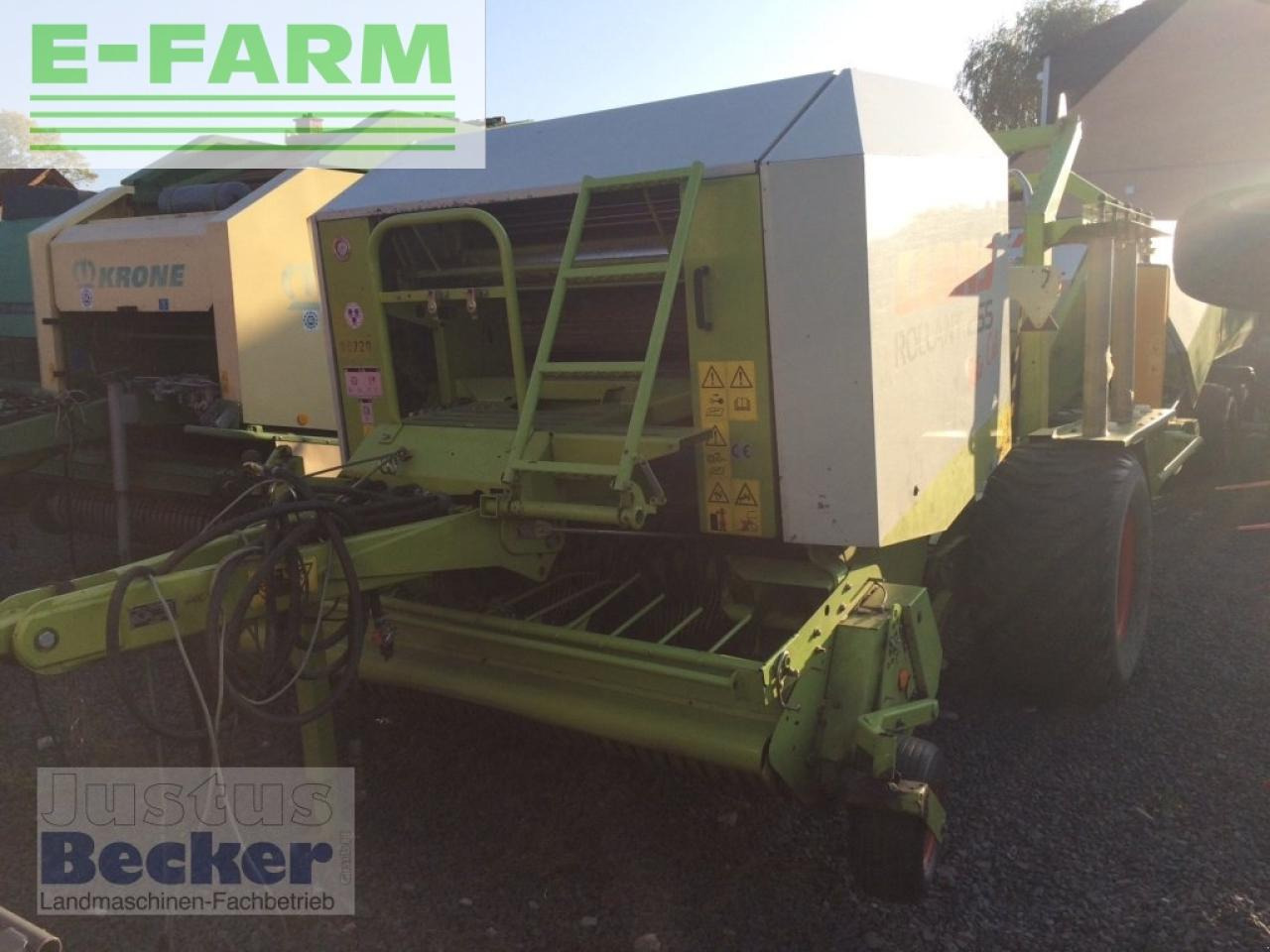 CLAAS rollant 255 rc uniwrap - Presse à balles cubiques: photos 1 CLAAS rollant 255 rc uniwrap - Presse à balles cubiques: photos 1