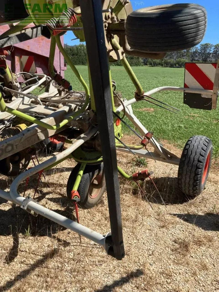 CLAAS volto 1100 t - Faneuse: photos 5 CLAAS volto 1100 t - Faneuse: photos 5