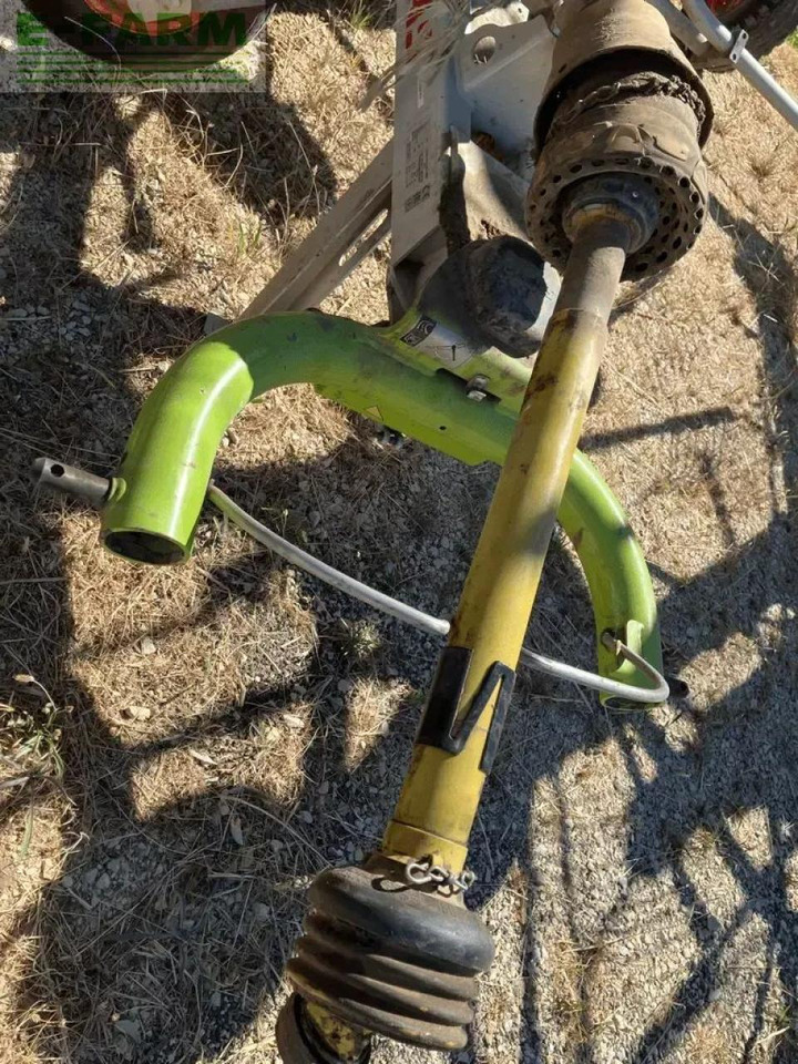 CLAAS volto 1100 t - Faneuse: photos 3 CLAAS volto 1100 t - Faneuse: photos 3