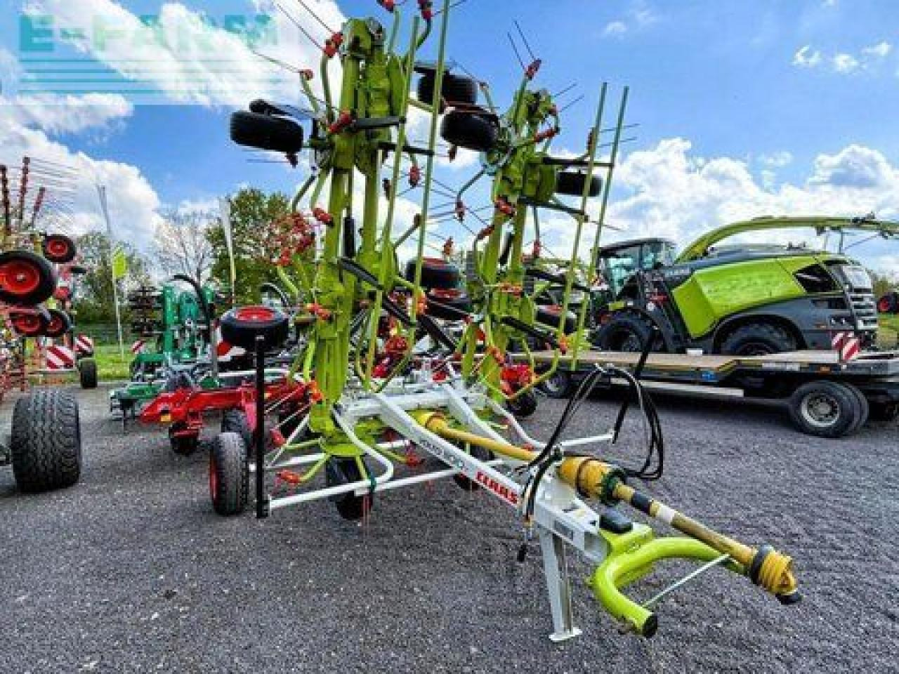 CLAAS volto 1100 t, wie neu ! - Faneuse: photos 3 CLAAS volto 1100 t, wie neu ! - Faneuse: photos 3