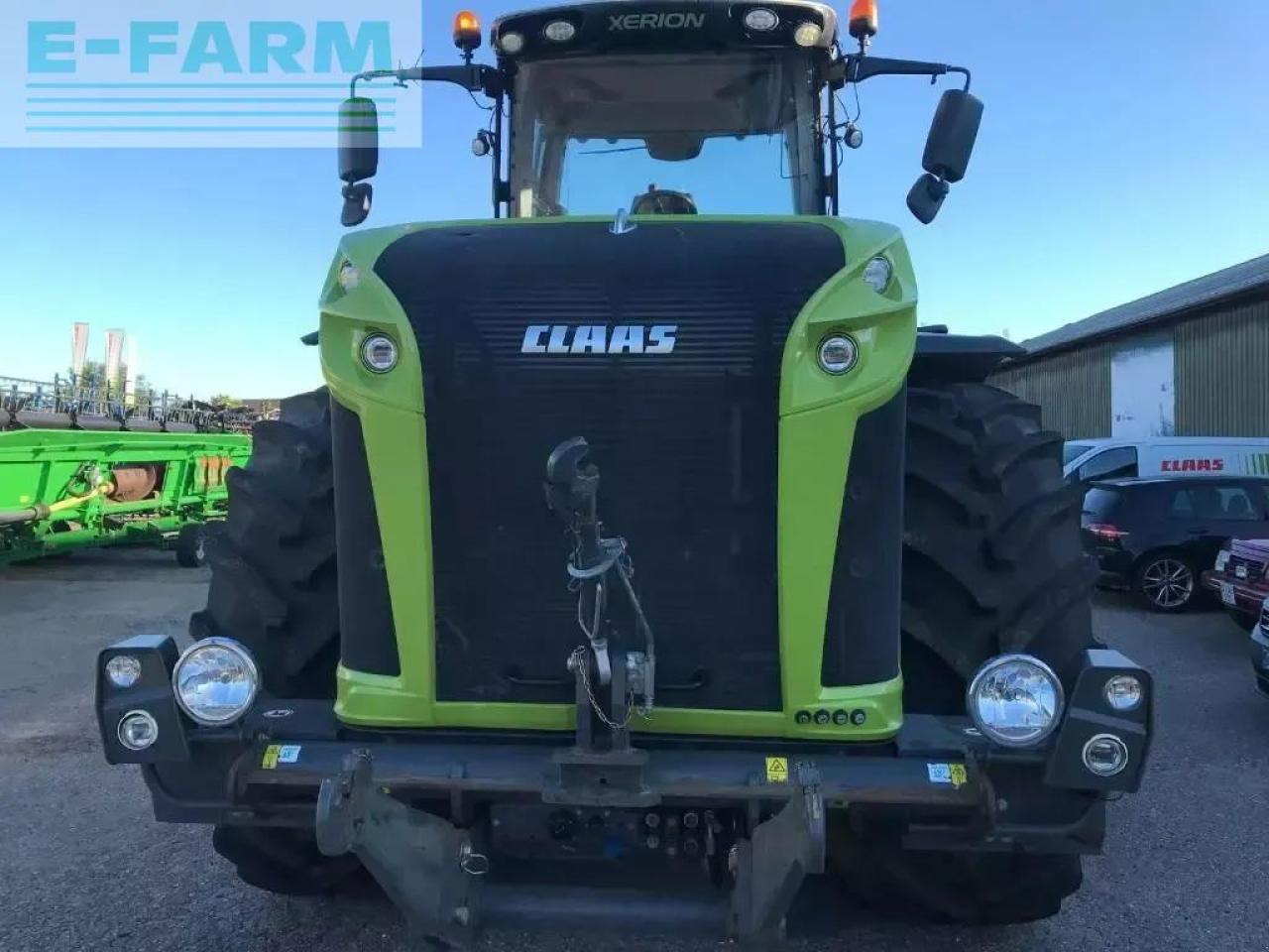 CLAAS xerion 4500 vc - Tracteur agricole: photos 3 CLAAS xerion 4500 vc - Tracteur agricole: photos 3