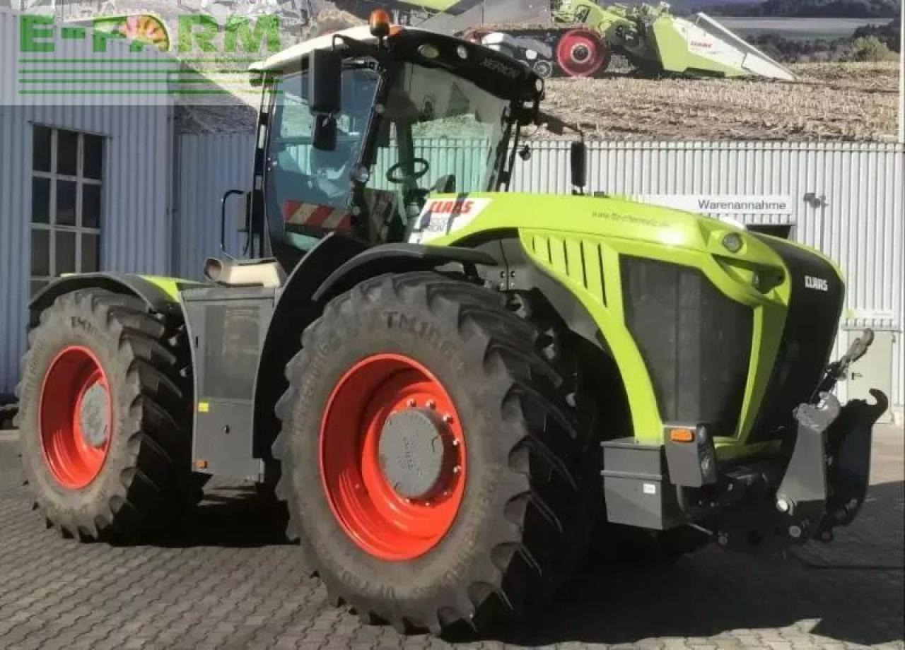 CLAAS xerion 5000 trac vc TRAC VC - Tracteur agricole: photos 2 CLAAS xerion 5000 trac vc TRAC VC - Tracteur agricole: photos 2