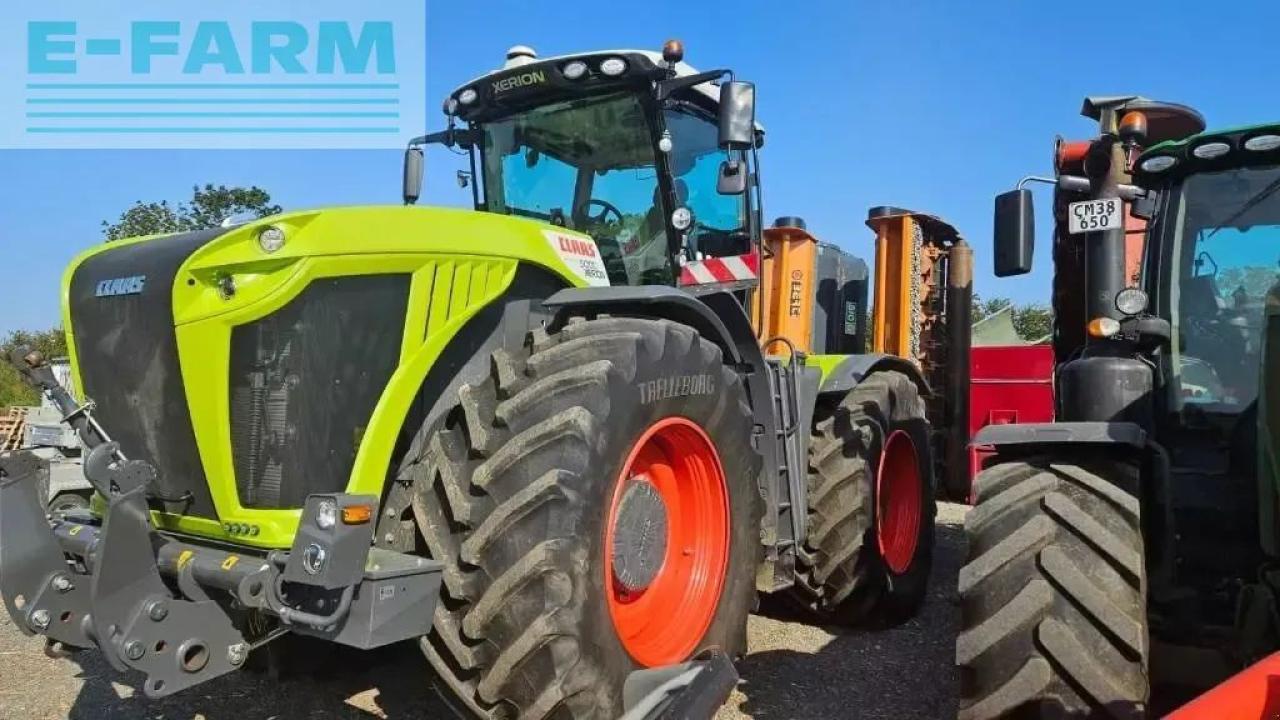 CLAAS xerion 5000 vc - Tracteur agricole: photos 1 CLAAS xerion 5000 vc - Tracteur agricole: photos 1